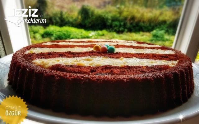 Tart Kalıbında Muhallebili Kek Tarifi