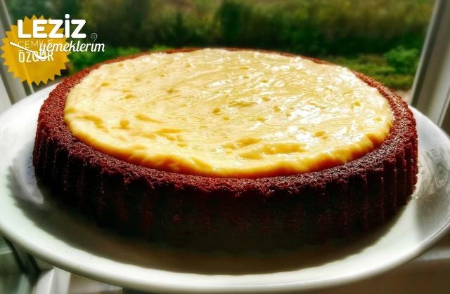 Tart Kalıbında Muhallebili Kek Tarifi