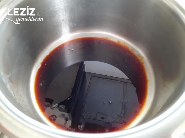 İrmikli Pekmezli Dilme Tatlısı Tarifi