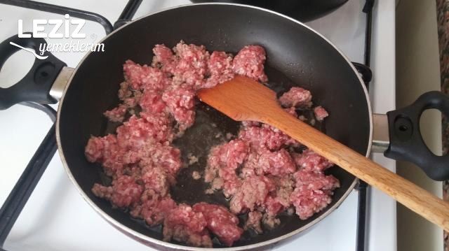 Nefis Soslu Yoğurtlu Makarna Tarifi