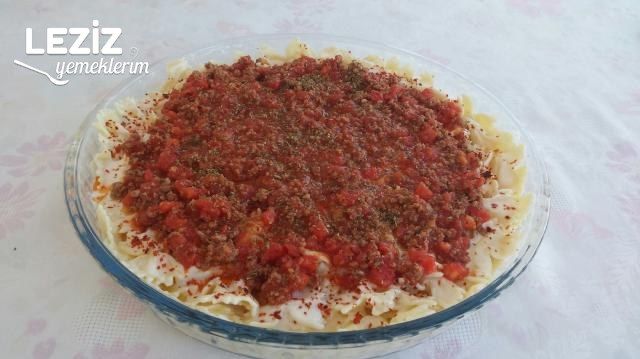 Nefis Soslu Yoğurtlu Makarna Tarifi