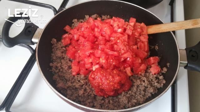 Nefis Soslu Yoğurtlu Makarna Tarifi