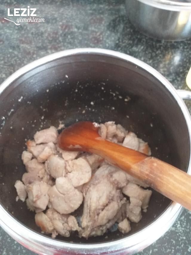 Pratik Tavuklu Haşlama