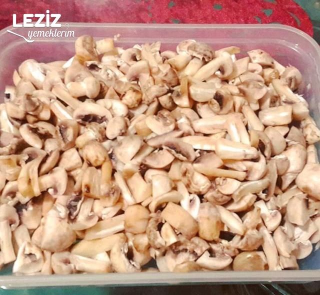 Mantar Güveç Tarifi