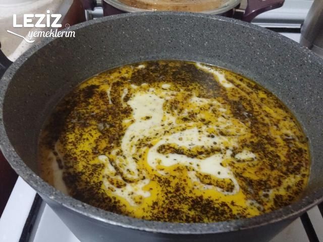 Mantı Çorbası (Yoğurtlu Nohutlu)