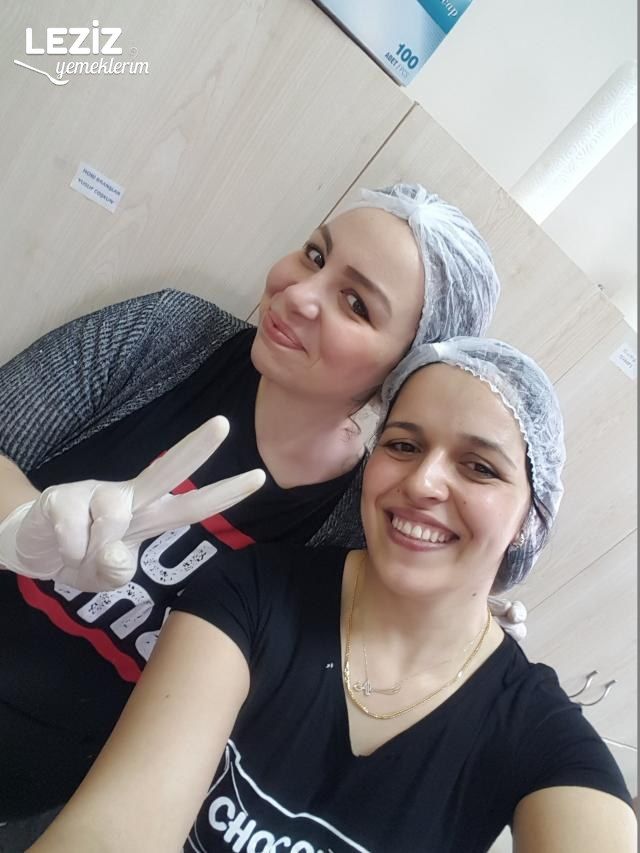 Şefinden Pratik Nefis Vanilyalı Cupcake