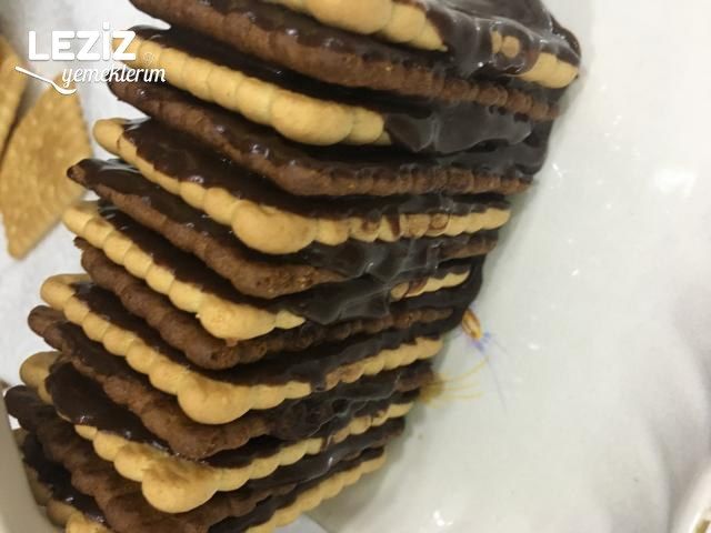 Pratik Piramit Pasta Tarifi, Nasıl Yapılır