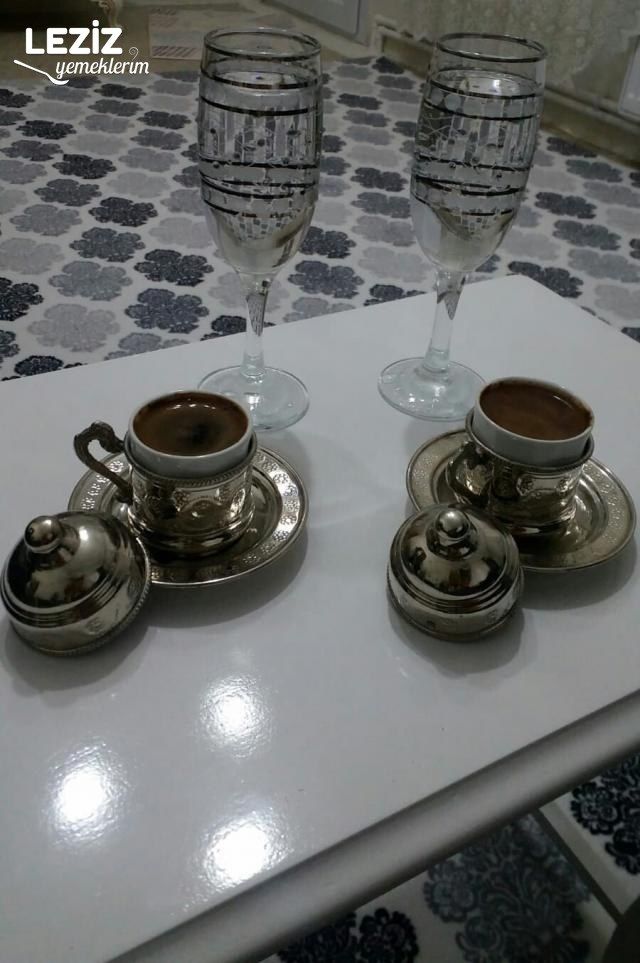 Bol Köpüklü Türk Kahvesi Nasıl Yapılır