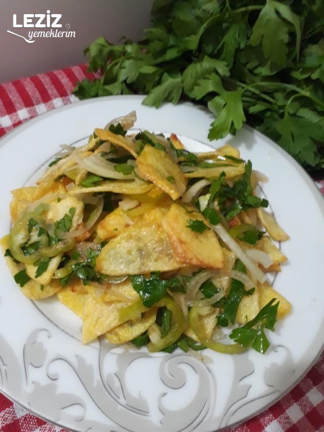 Kızarmış Patates Salatası Nasıl Yapılır?