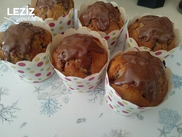 Çikolata Soslu Havuçlu Muffin