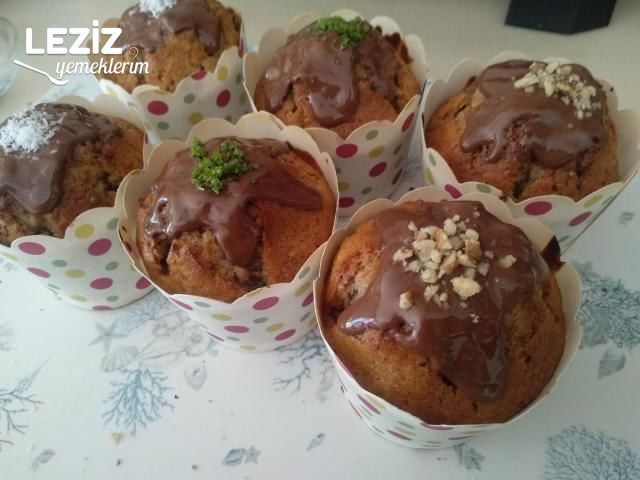 Çikolata Soslu Havuçlu Muffin