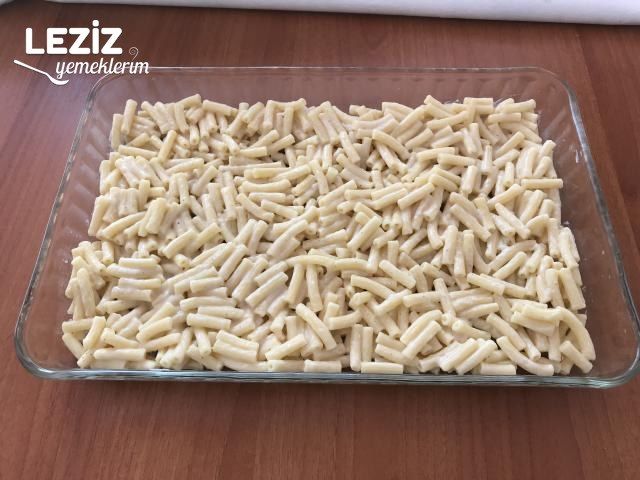 Fırında Beşamel Soslu Makarna Tarifi