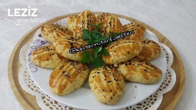 Dereotlu Havuçlu Poğaça Tarifi