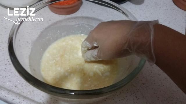 Dereotlu Havuçlu Poğaça Tarifi