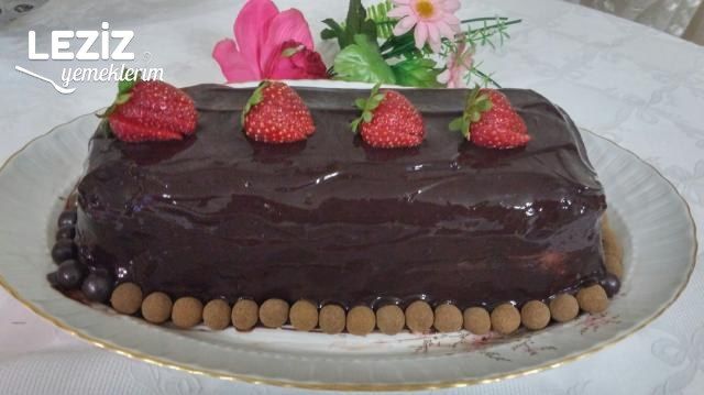 Çikolatalı Meyveli Parfe (14 Gün Dondurucuda Kalan)