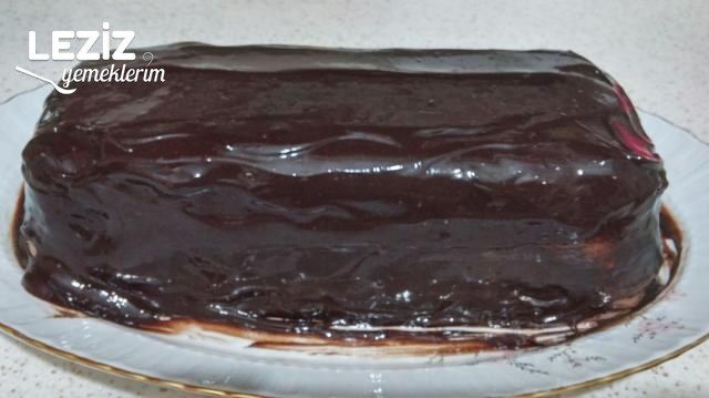 Çikolatalı Meyveli Parfe (14 Gün Dondurucuda Kalan)