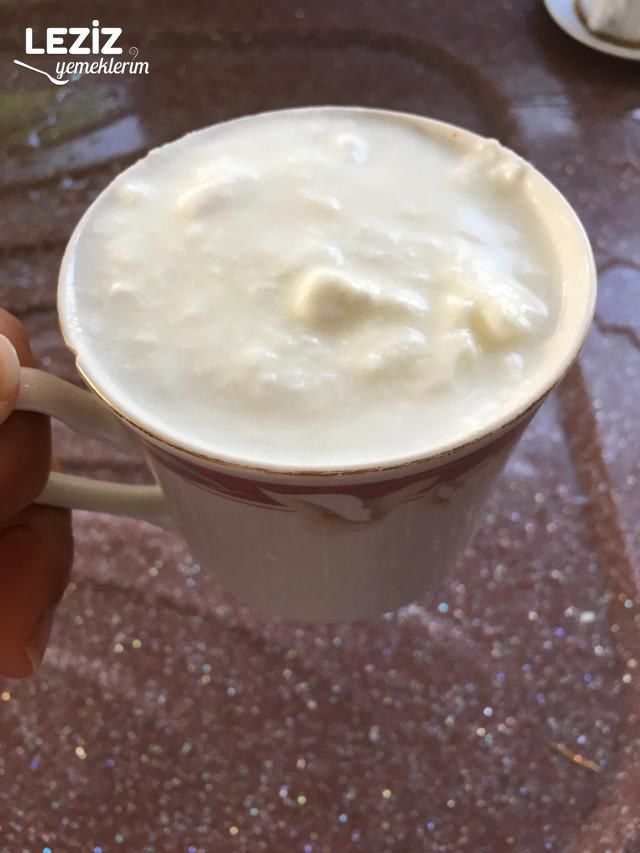 Çörekotlu Kekikli Yayla Çorbası