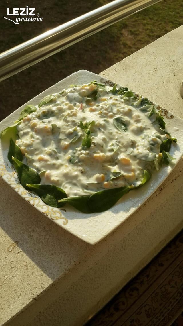 Yoğurtlu Semizotu Salatası (Aşama Aşama Anlatım)