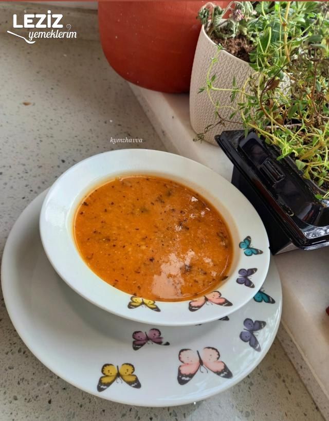 Çok Kolay Ezo Gelin Çorbası