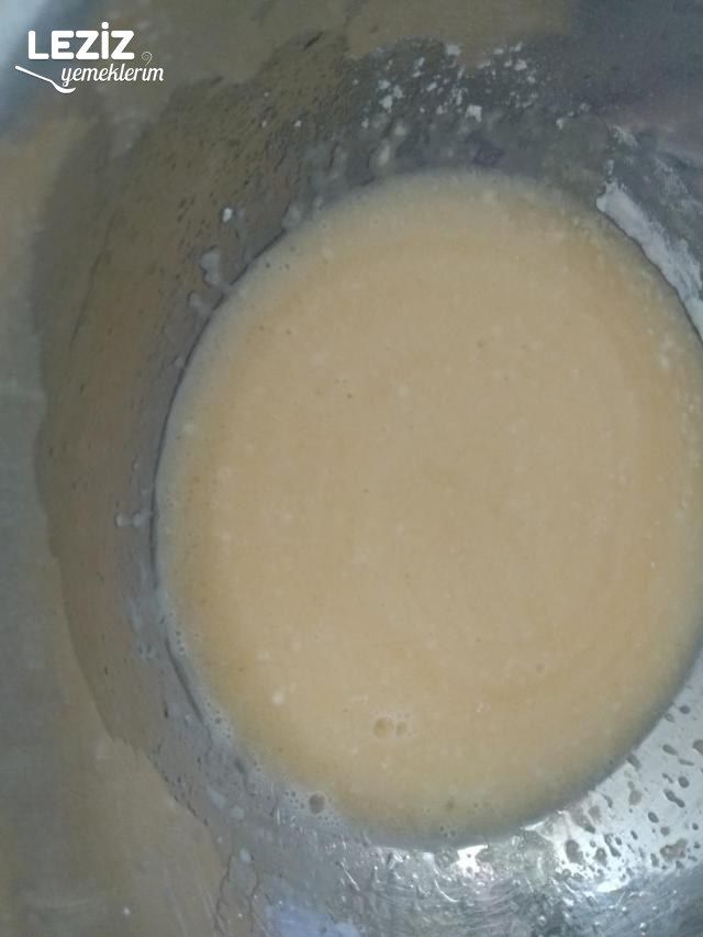 Nefis Sosisli 5 Dk. Poğaçası (Basit Ve Az Malzemeli)