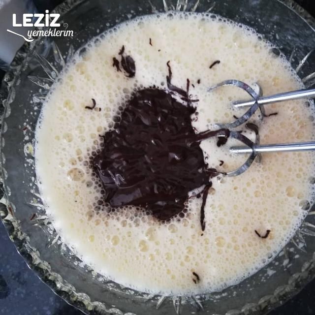 Browni (Orjinal - Harika Sunumuyla)