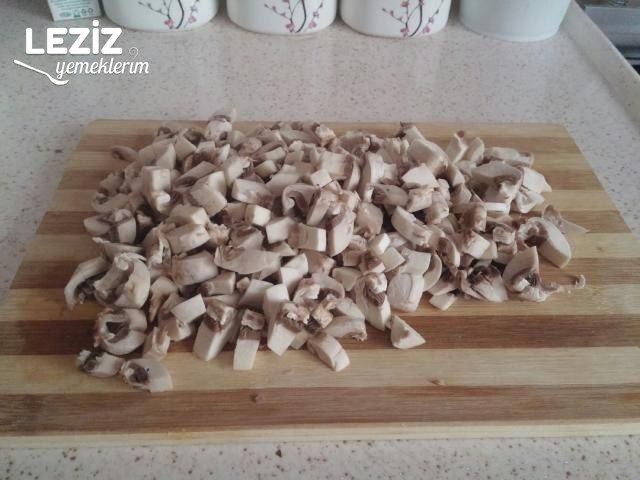 Mis Gibi Kremalı Mantar Çorbası