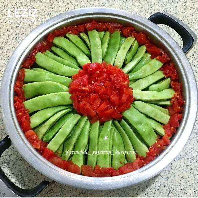 Zeytinyağlı Taze Fasulye Dizmesi