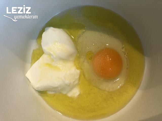 Çok Pratik Çiğ Börek Tarifi