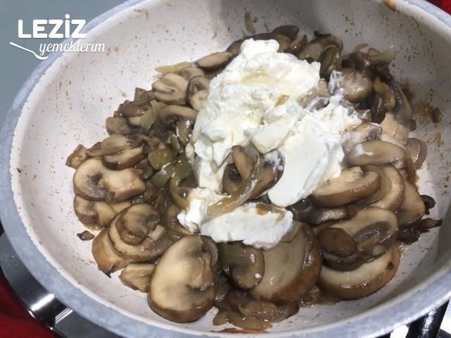 Mantar Soslu Bonfile