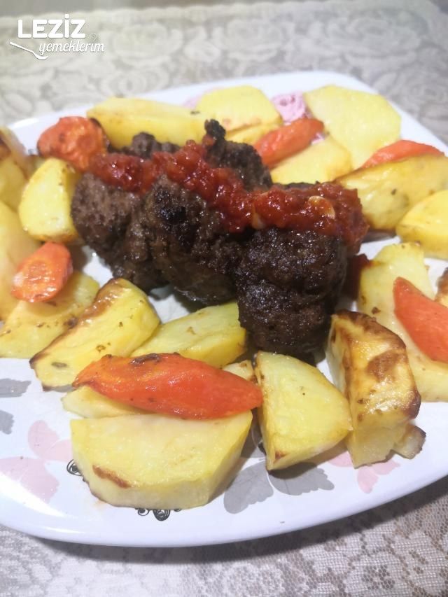 Leziz İkram Yemeği Rosto Köfte