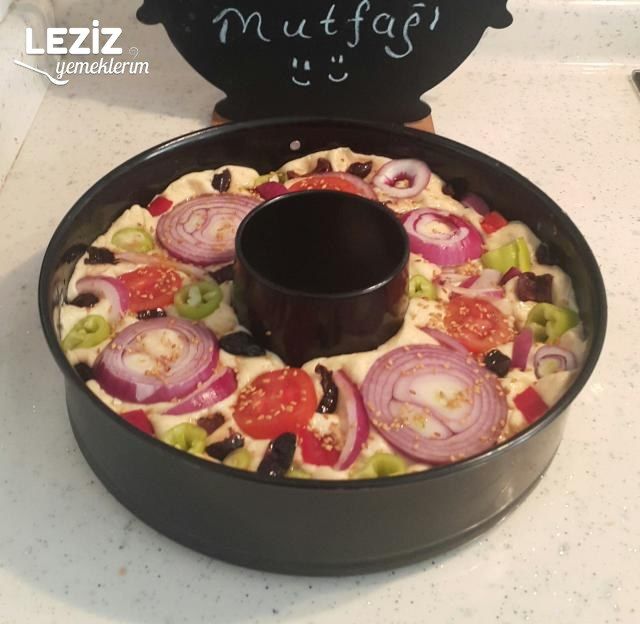 Sebze Dolgulu Foccacia