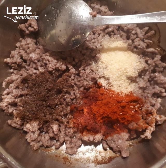 Fırında Kıymalı Ispanak