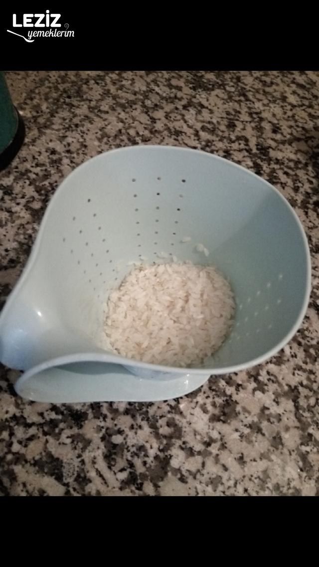 Nefis Arpa Şehriyeli Pirinç Pilavı