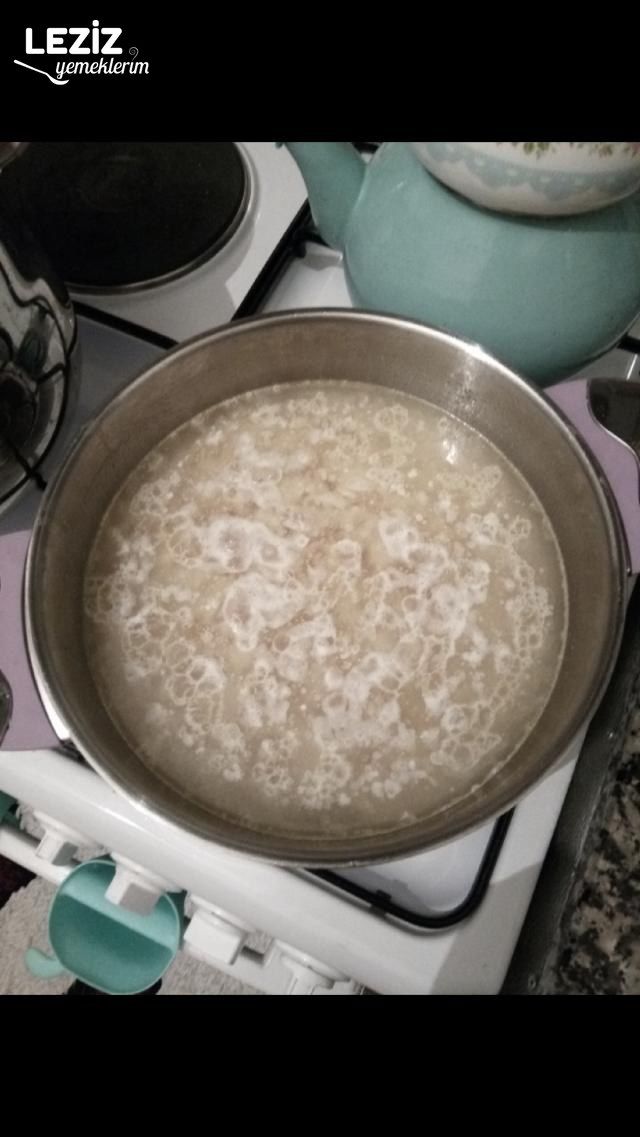 Nefis Arpa Şehriyeli Pirinç Pilavı