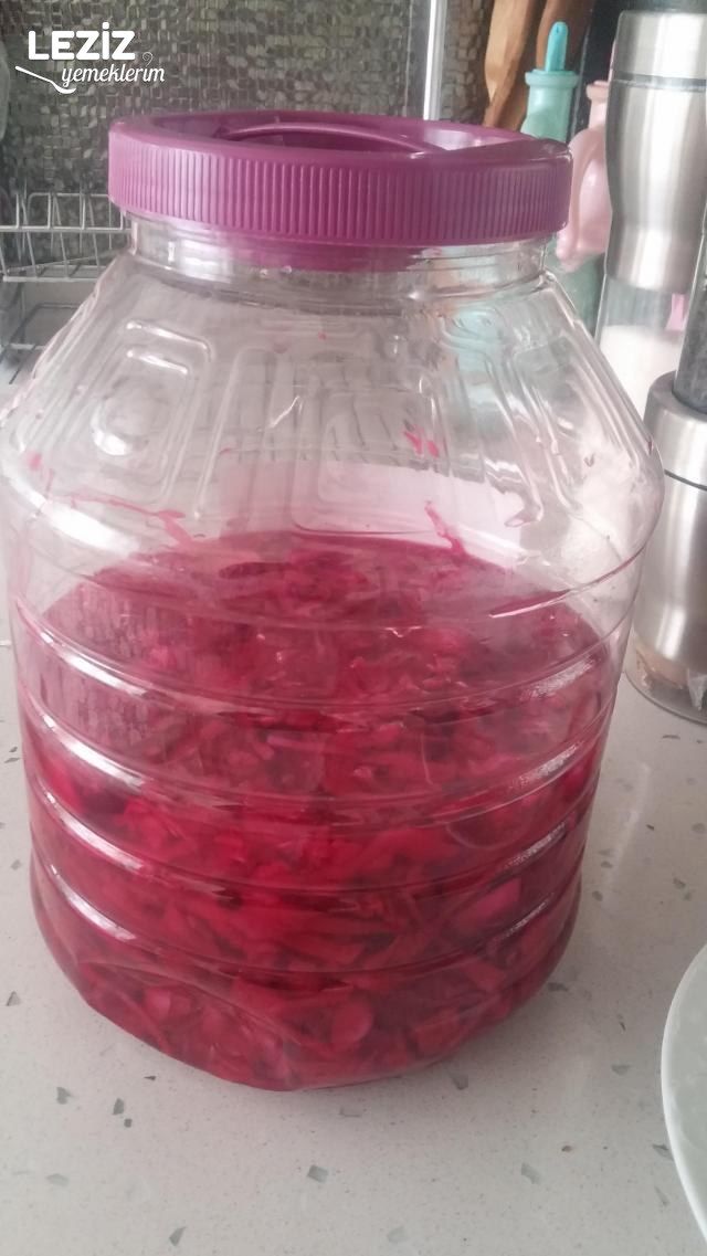 Lokanta Usulü Lahana Turşusu