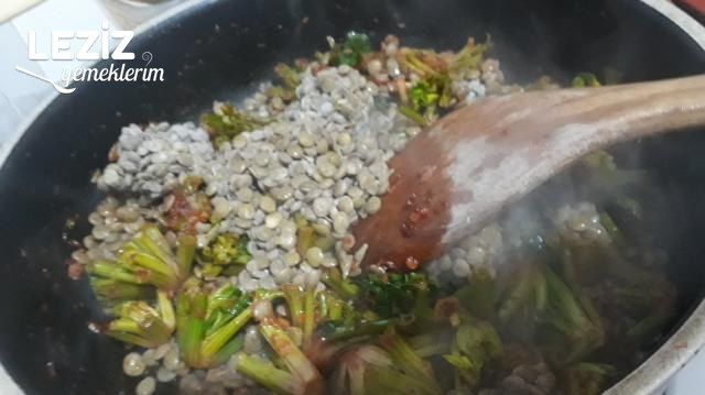 Ispanaklı Yeşil Mercimek Yemeği