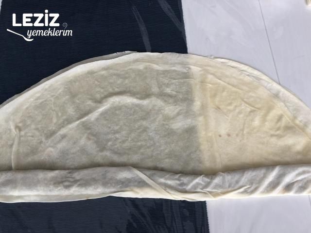 Sirkeli Mercimekli Çıtır Börek