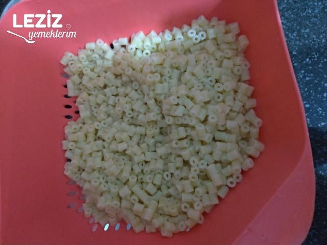 Boncuk Makarna İle Makarna Salatası