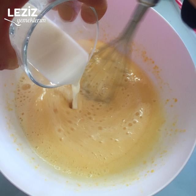 Tencerede Pişen Kalıpta Yumuşacık Islak Kek