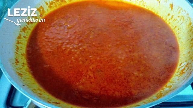 Nefis Güveçte Püreli Köfte Tarifi