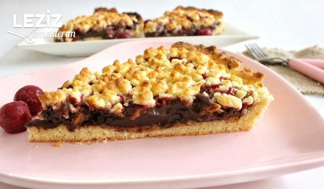 Pudingli Vişne Parçalı Turta