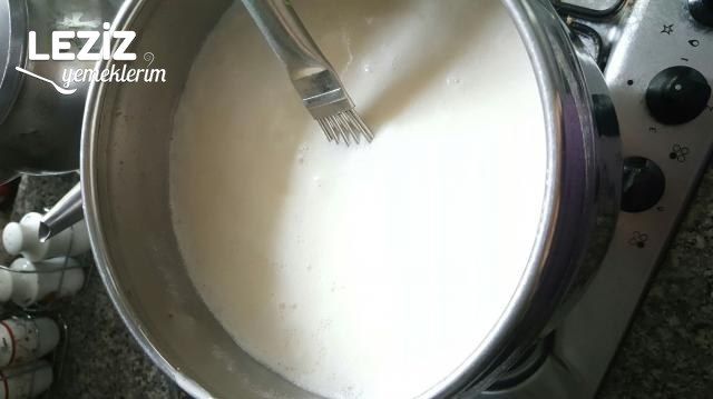 Şanlıurfa'nın Yöresel Çorbası Lebeni (Soğuk Yoğurt Çorbası)