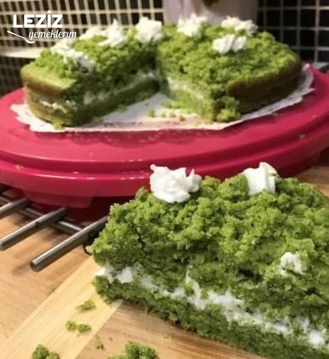 Nefis Ispanaklı Pasta