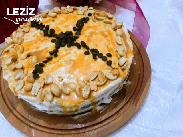 Yer Fıstıklı Yaş Pasta