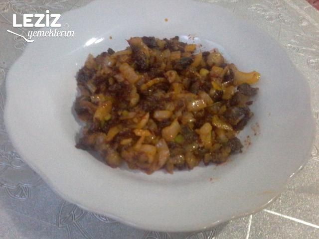 Nefis Soğanlı Et Kavurması