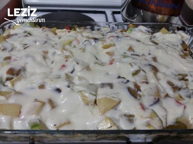 Fırında Bol Sebzeli Graten (Hiç Kızartmadan)