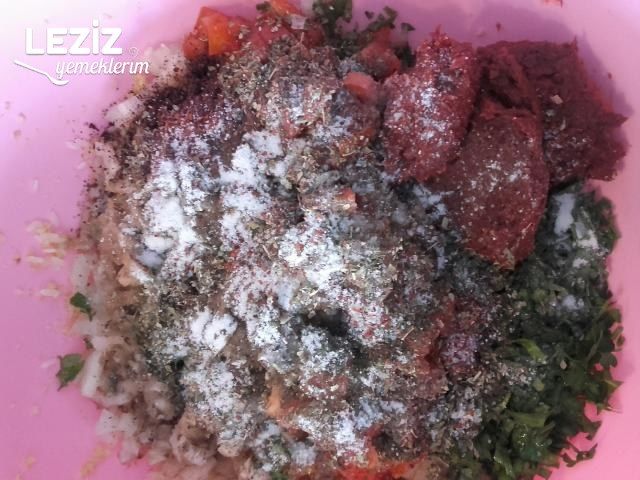 Zeytinyağlı Biber Dolması Nasıl Yapılır (Detaylı Anlatım)