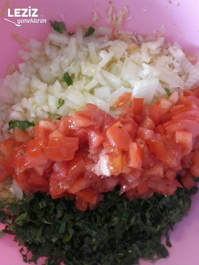 Zeytinyağlı Biber Dolması Nasıl Yapılır (Detaylı Anlatım)