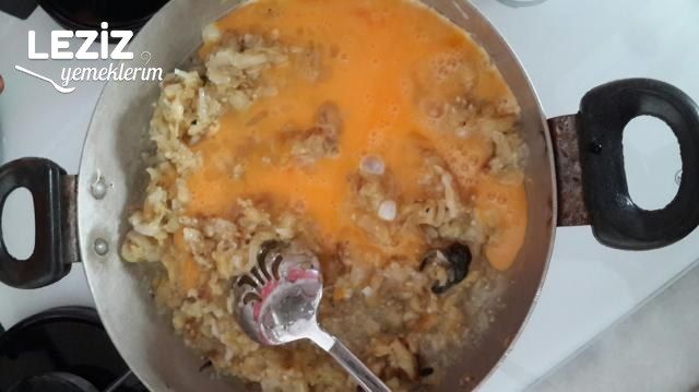 Yumurtalı Köz Patlıcan Kavurması
