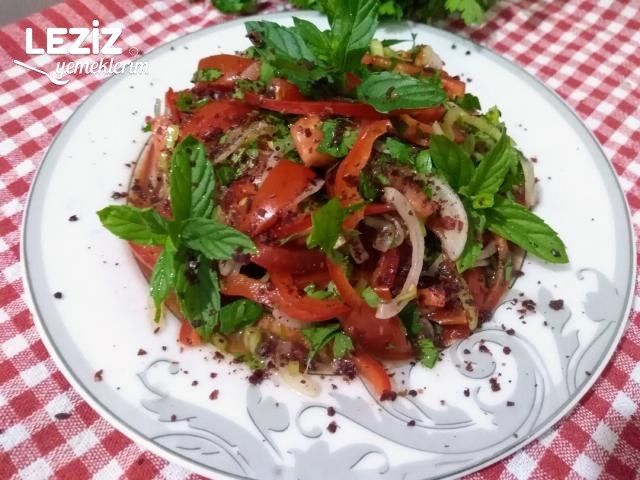 Adana Usulü Tezgah Kebapçısı Salatası